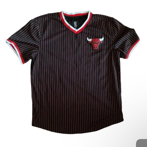 NBA Other - Vtg NBA Chicago bulls jersey striped tee shirt